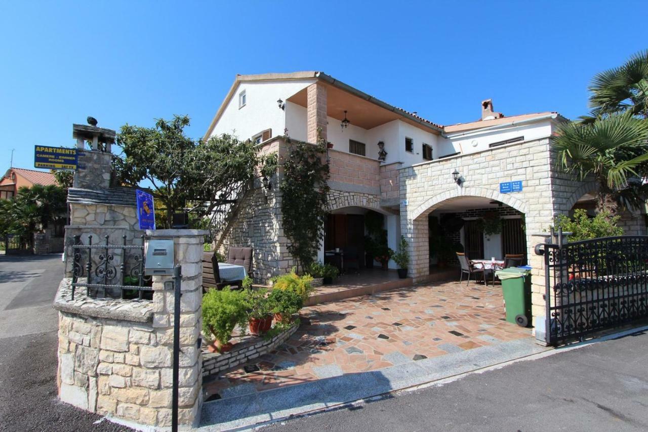 רוביני Guest House Rexa מראה חיצוני תמונה