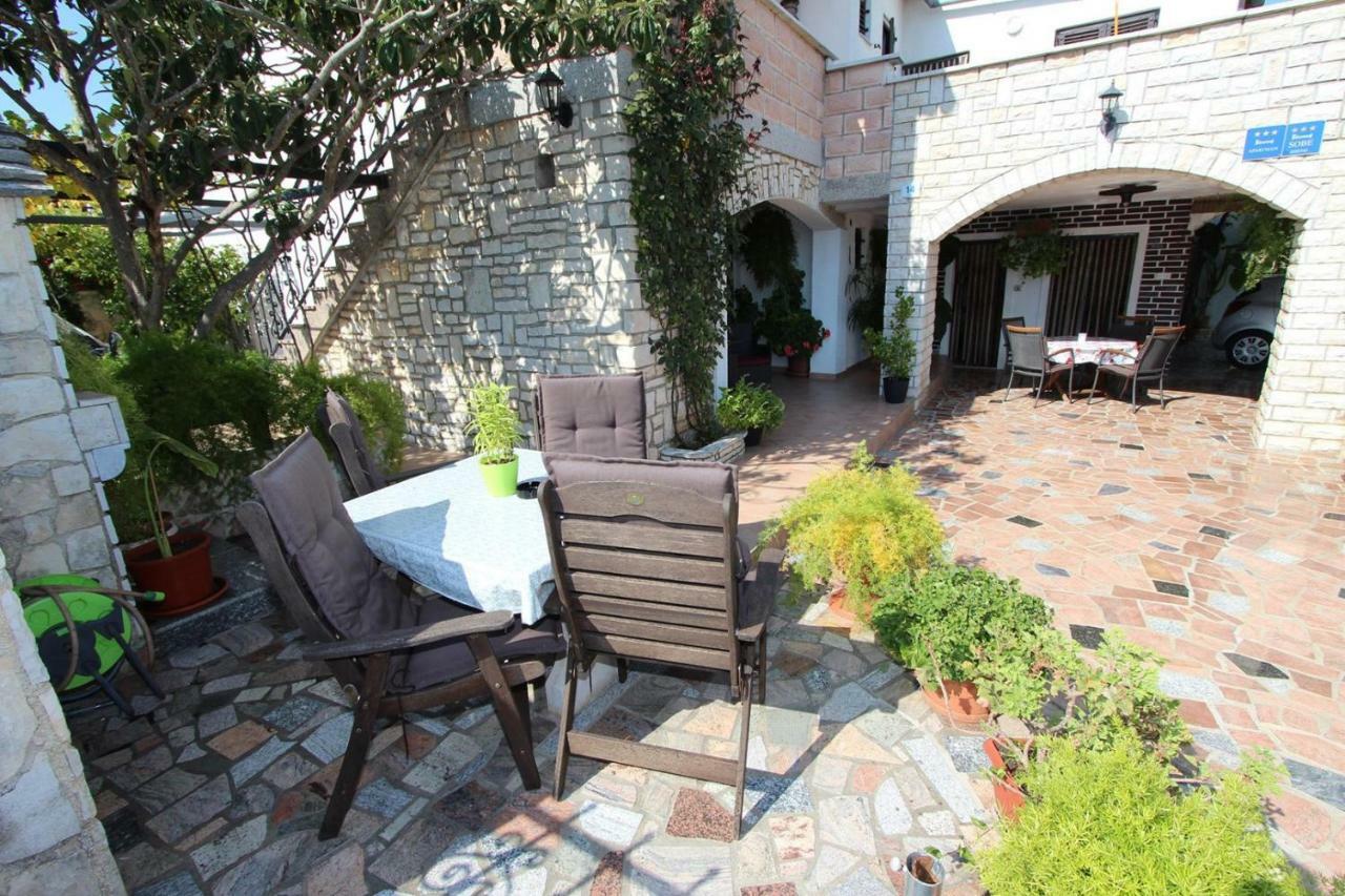 רוביני Guest House Rexa מראה חיצוני תמונה