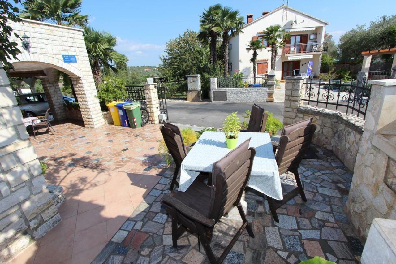 רוביני Guest House Rexa מראה חיצוני תמונה
