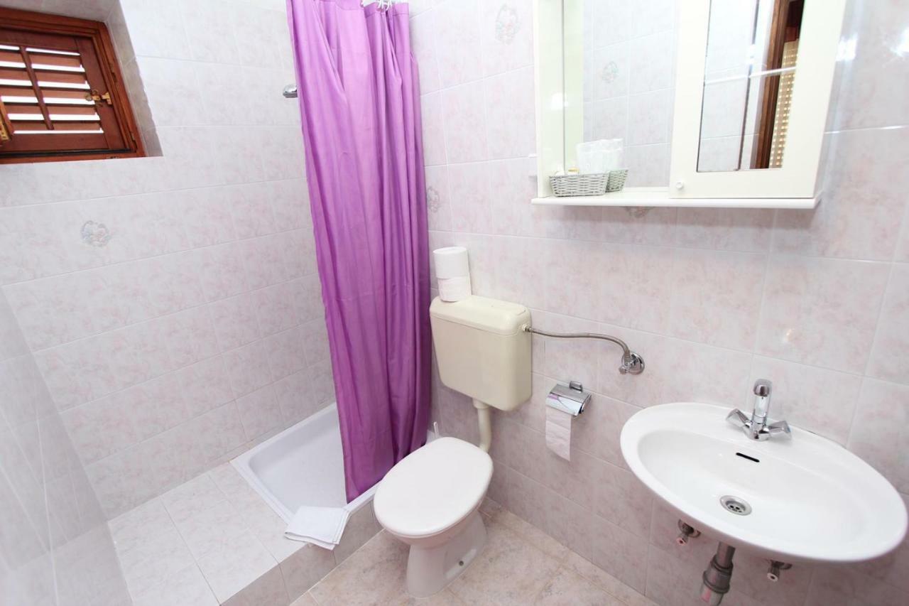 רוביני Guest House Rexa מראה חיצוני תמונה