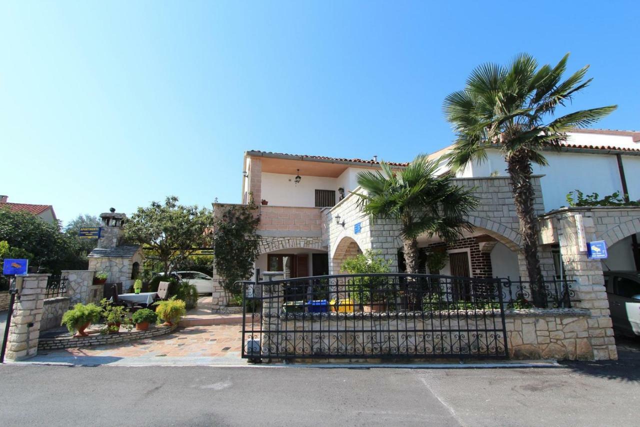 רוביני Guest House Rexa מראה חיצוני תמונה